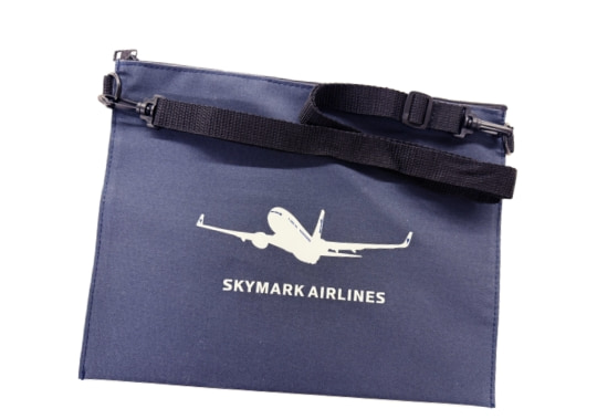 スカイマークオリジナルサコッシュ